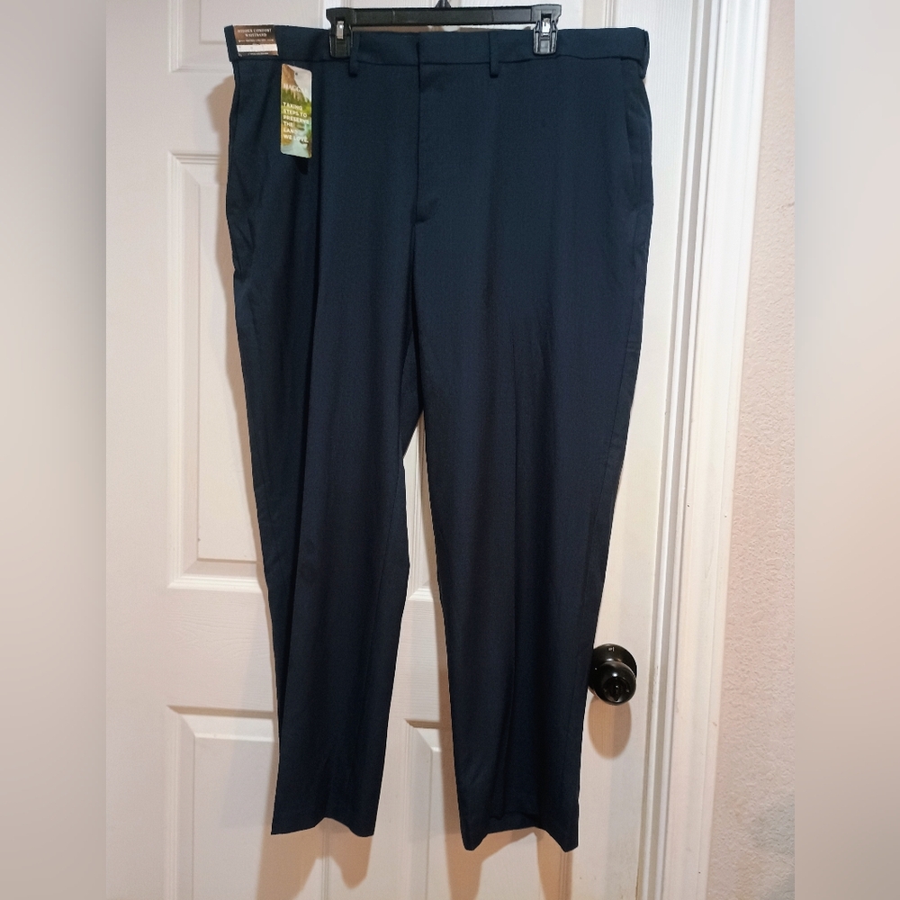 New Haggar Innovation Quality Premium Comfort Dress Pants Size 44Wx30L
